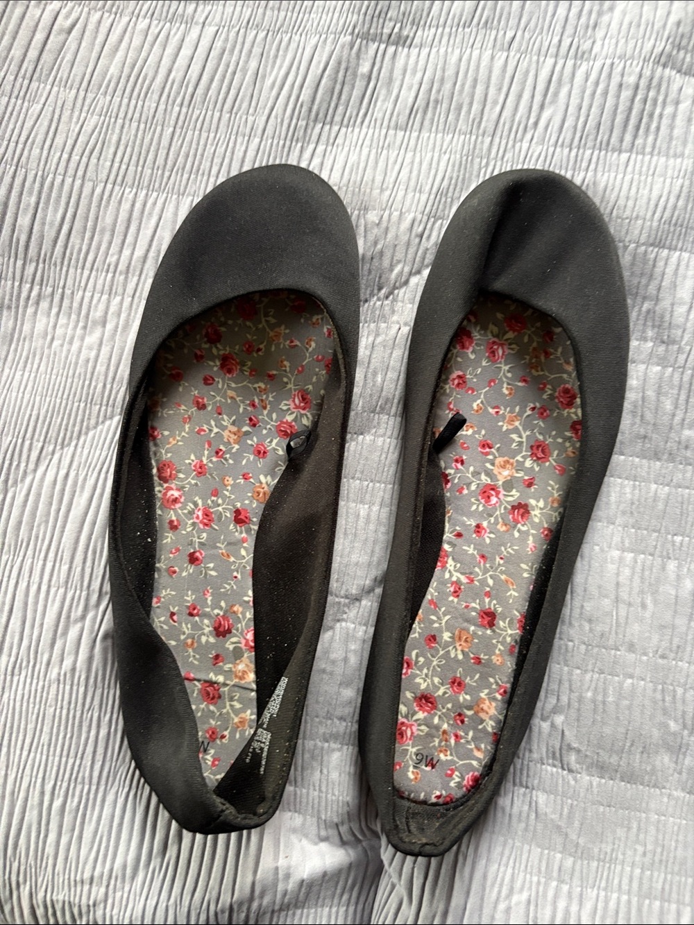 Black Women's Ballet Flats with Floral Insole